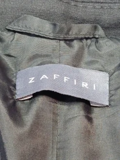 Blazer><noscript><img width=