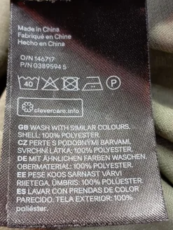 Jacken><noscript><img width=