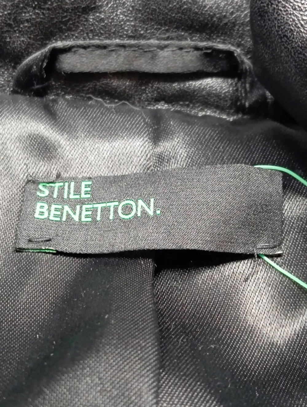 Kurzjacke Größe 40-Stile Benetton New