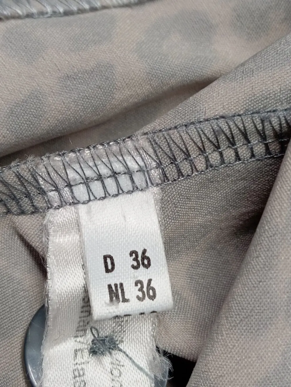 Mäntel>Nicowa Kurzmantel Größe 36 hellgrau