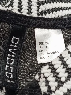 Kleider><noscript><img width=