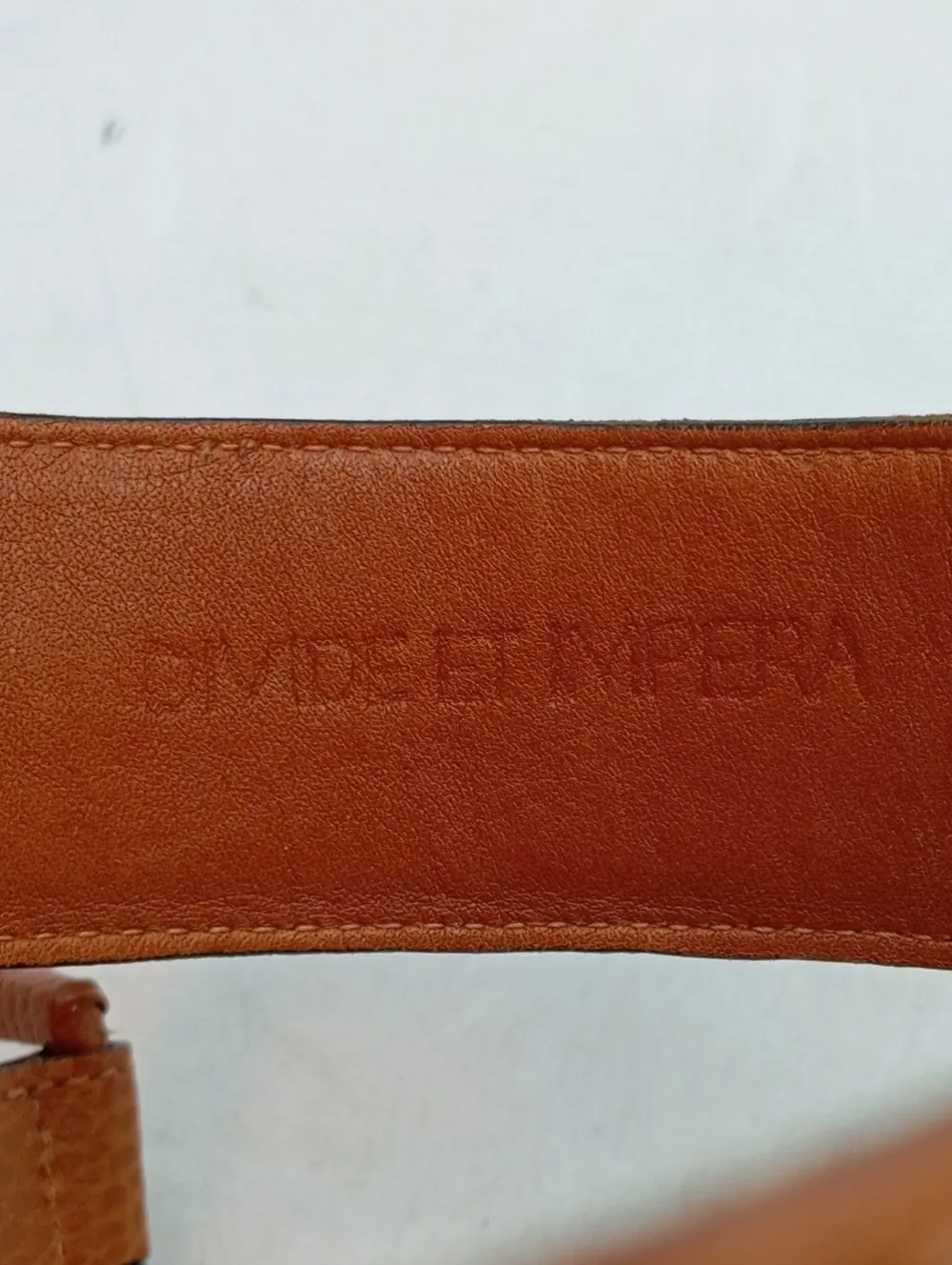 Gürtel>divide et impera Lederimitatgürtel Größe 70 hellorange