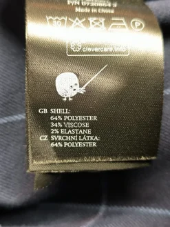 Blazer><noscript><img width=