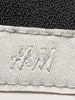 Blazer><noscript><img width=