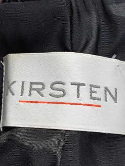 Blazer><noscript><img width=