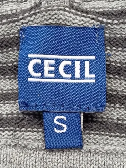 Pullunder><noscript><img width=