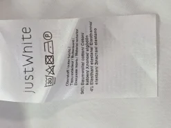 Shirts><noscript><img width=