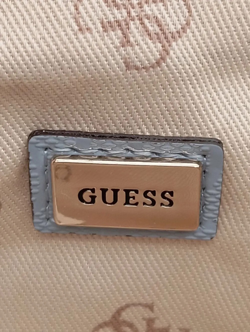 Minitaschen>Guess Minitasche hellgrau