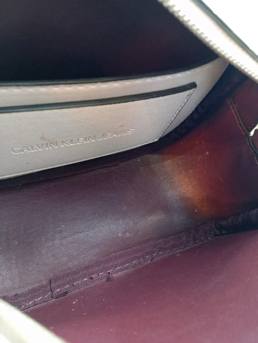 Minitaschen>Calvin Klein Minitasche creme