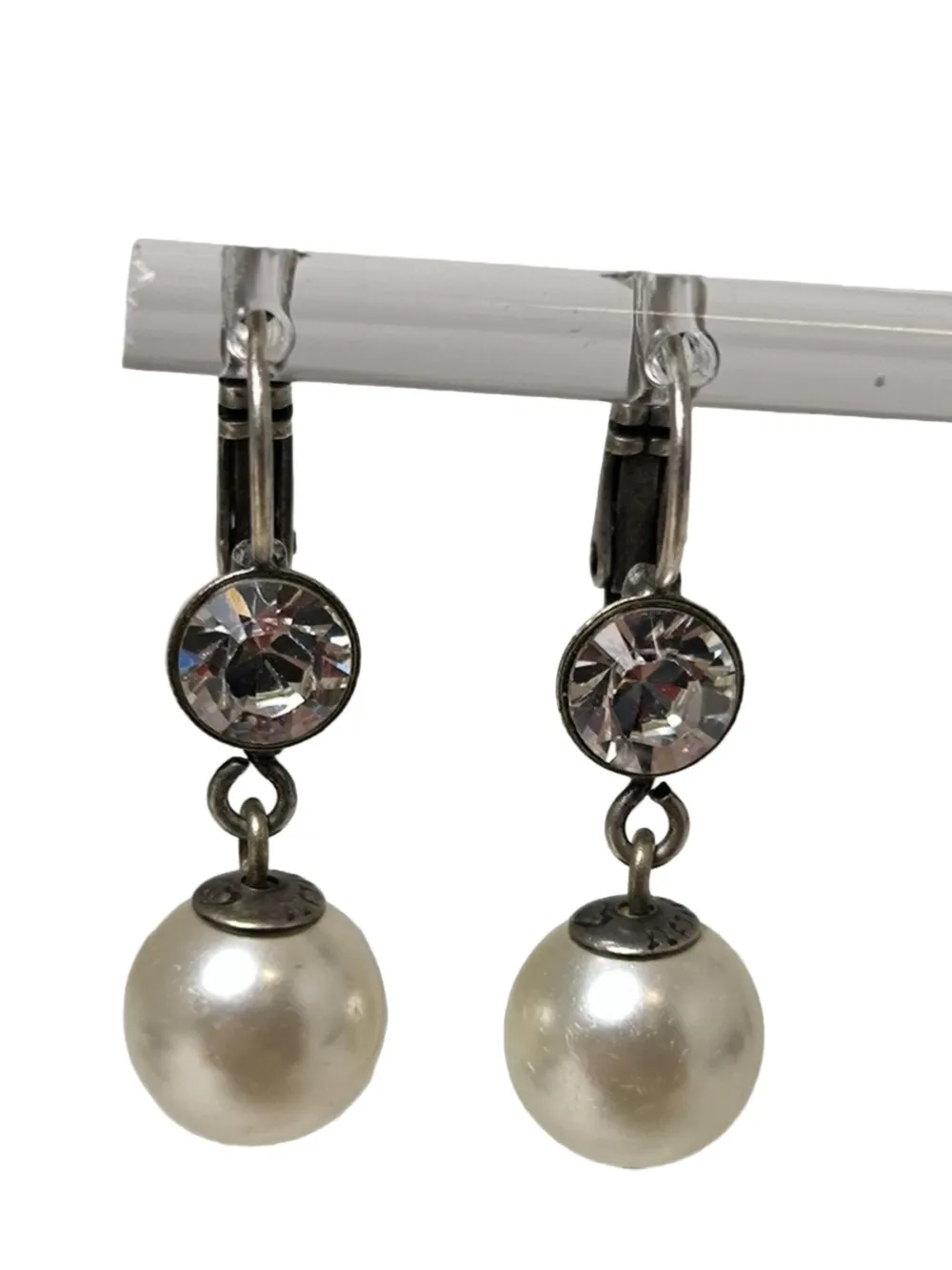 Ohrhänger-Konplott Best