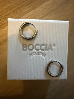 Ohrringe> Ohrring silberfarben