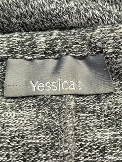 Pullover><noscript><img width=