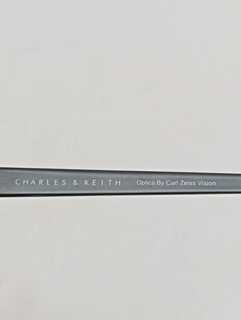 Sonnenbrillen>Charles & Keith Panto Brille schwarztürkis