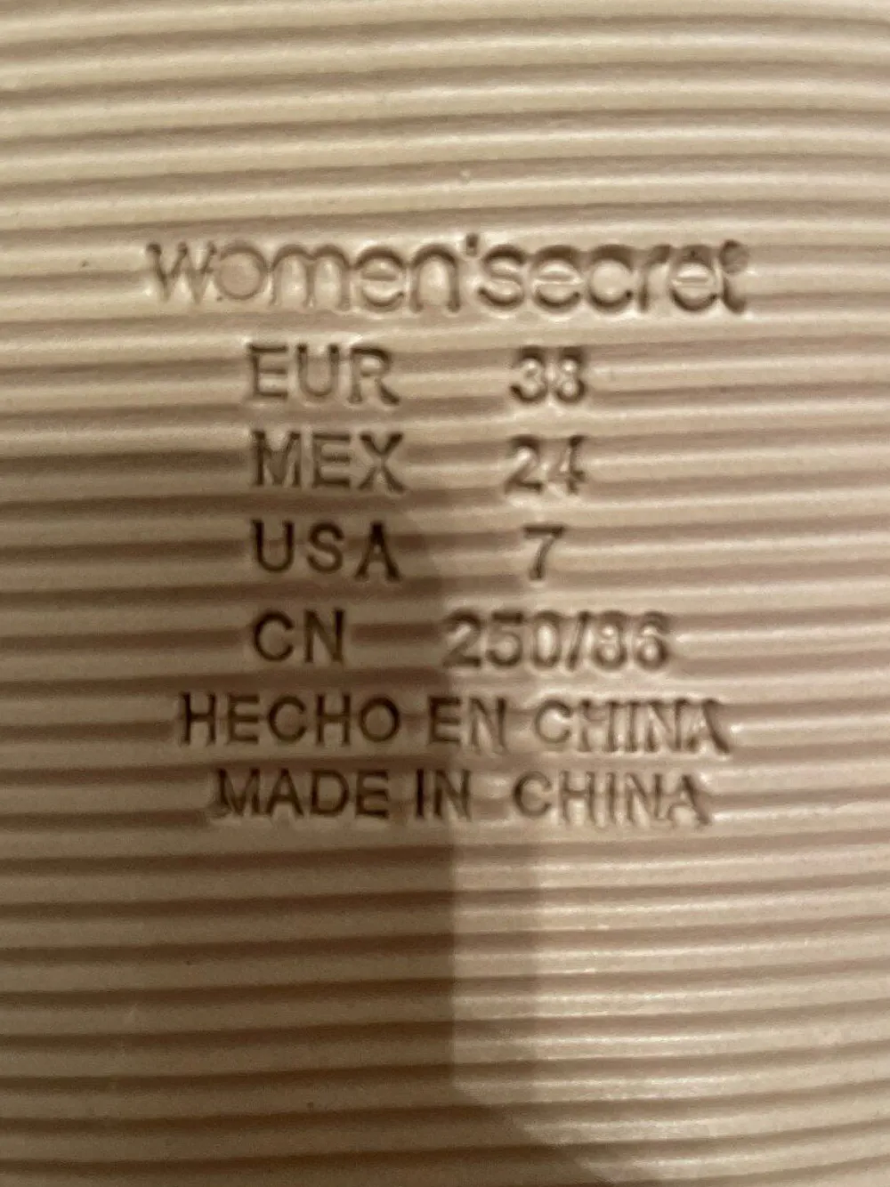 Pantoletten Größe 38- Discount