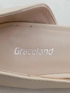 Ballerinas><noscript><img width=