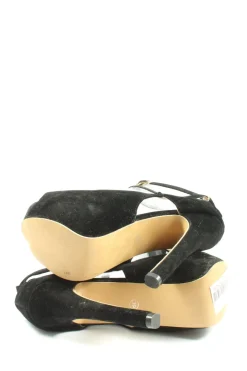 Pumps><noscript><img width=