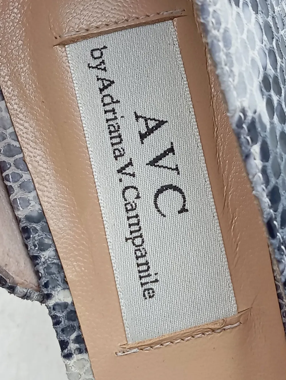 Pumps>Adriana V. Campanile Peeptoe Pumps Größe 38,5 hellgrauschwarz