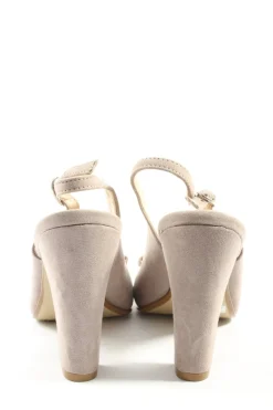 Pumps><noscript><img width=