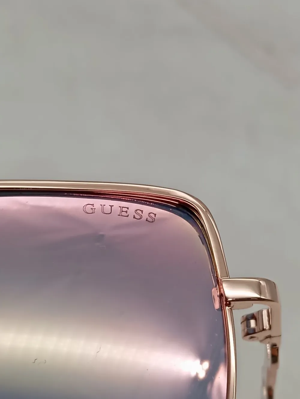 Pilot Brille-Guess Outlet