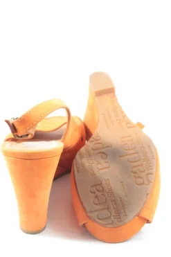 Sandaletten>Gadea Plateau-Sandaletten Größe 38 dunkelorange