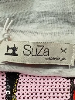 Shirts><noscript><img width=