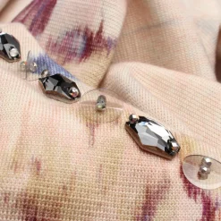 Pullover><noscript><img width=