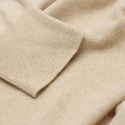 Pullover><noscript><img width=