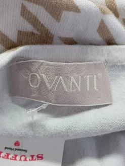 Pullunder><noscript><img width=