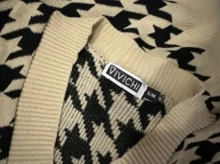 Pullunder><noscript><img width=