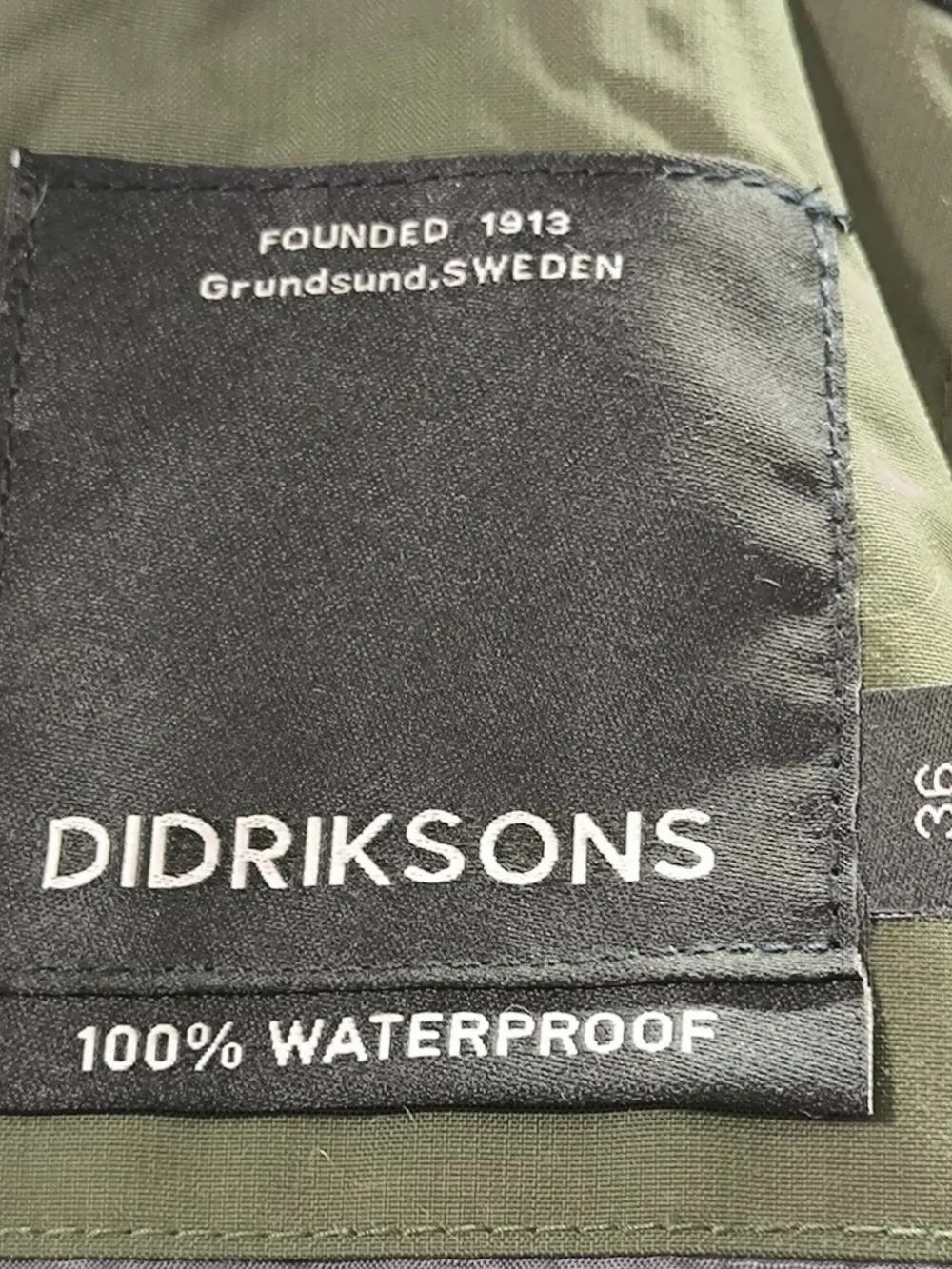 Regenjacke Größe 36-Didriksons New