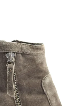 Stiefeletten><noscript><img width=