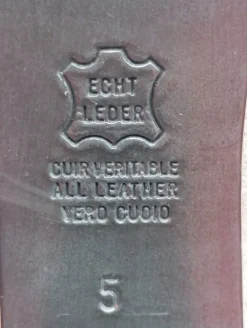 Stiefeletten><noscript><img width=