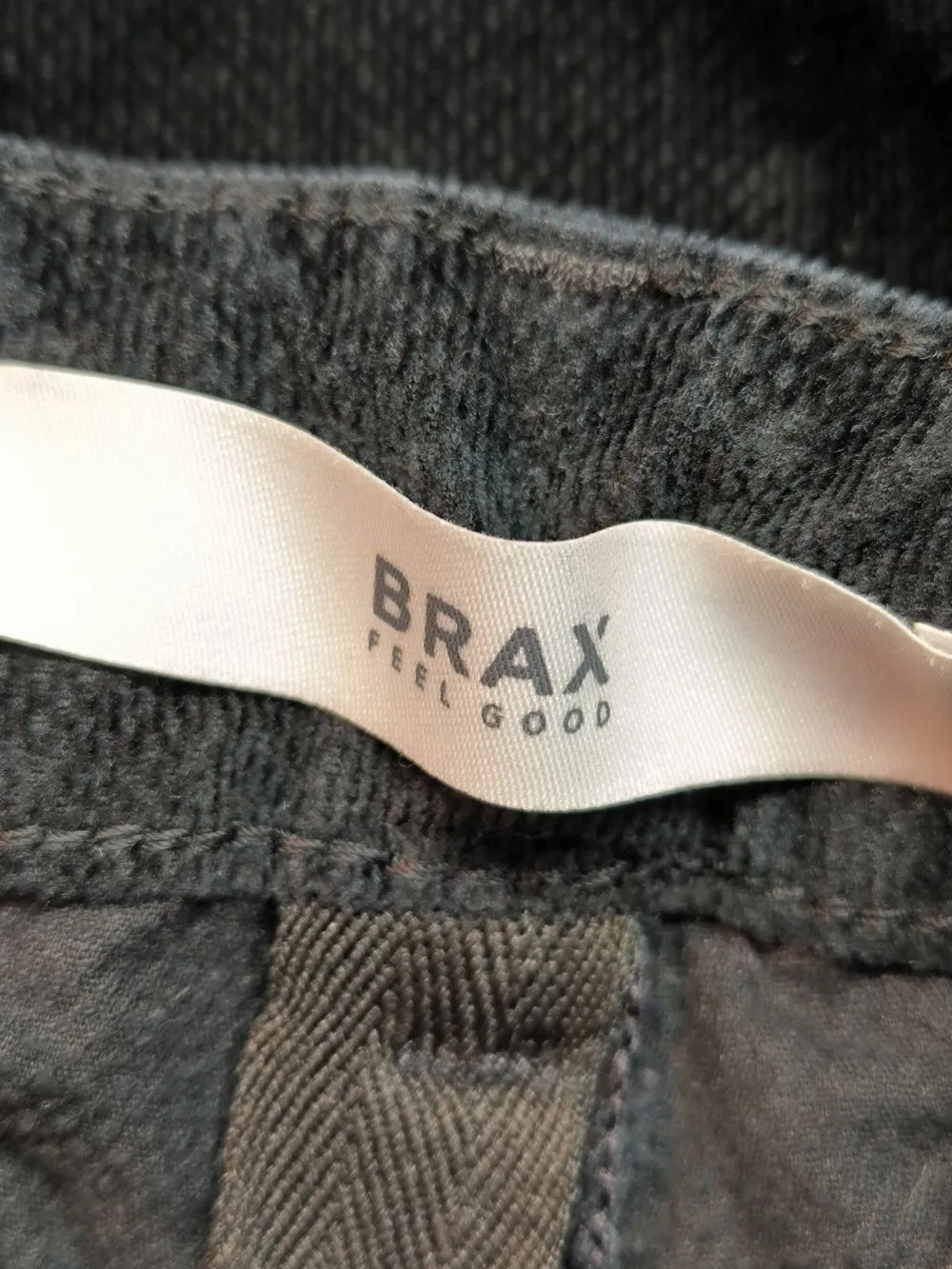 Hosen>Brax Röhrenhose Größe 40 schwarz