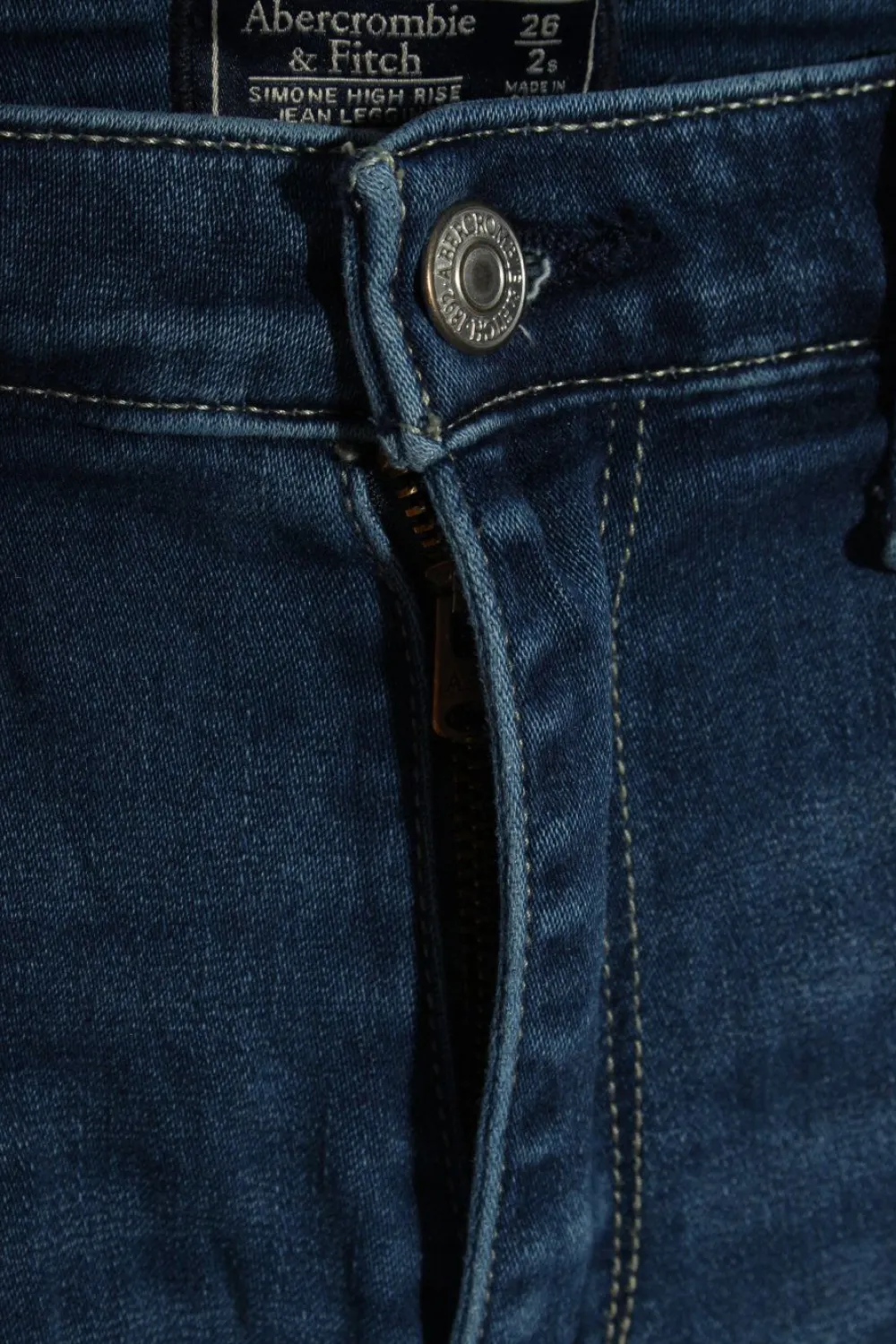 Jeans>Abercrombie & Fitch Röhrenjeans Größe 36 blau