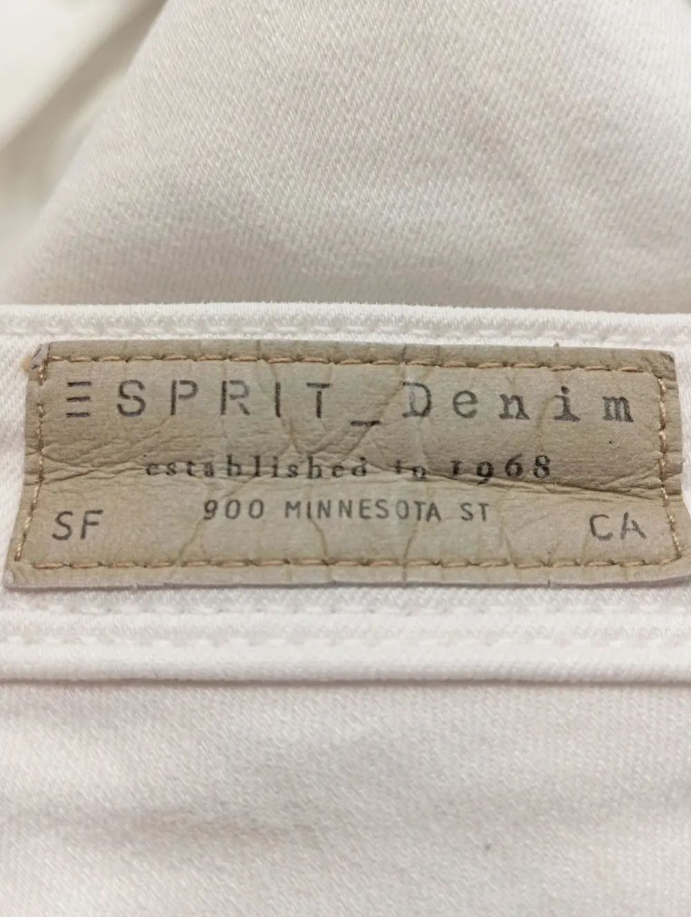 Jeans>Esprit Röhrenjeans Größe 42 weiß