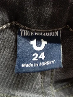 Jeans><noscript><img width=