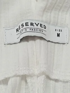 Rippshirt Größe 38-Reserved Hot