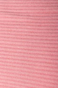 Pullover><noscript><img width=