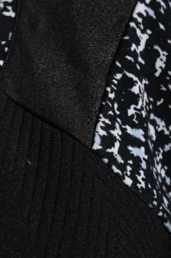 Pullover><noscript><img width=