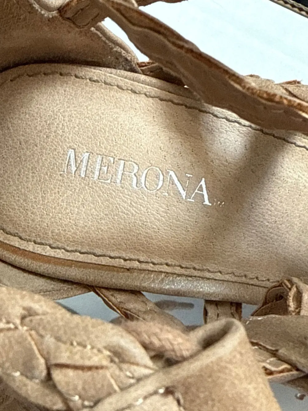 Sandalen Größe 37- New