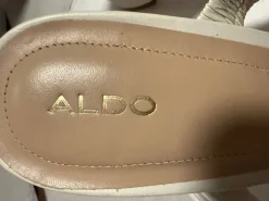 Sandalen> Sandalen Größe 37,5 weiß