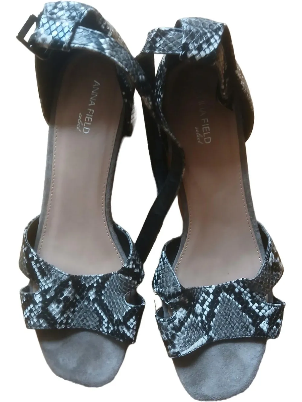 Sandalen>Anna field Sandalen Größe 42 grau