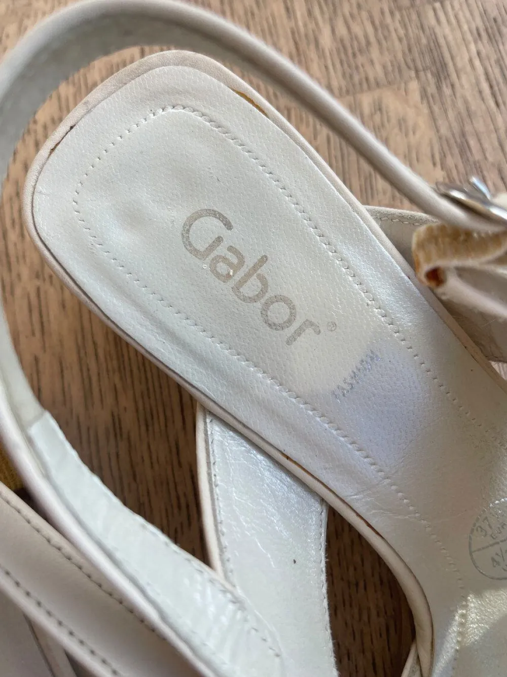 Sandalen>Gabor Sandalen Größe 37 beige