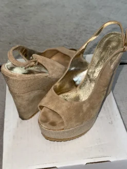 Sandaletten> Sandaletten Größe 38 beige