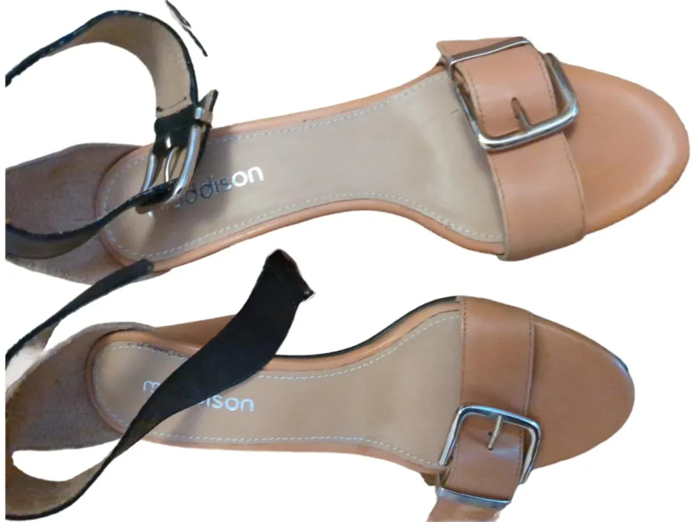 Sandaletten Größe 37- Sale