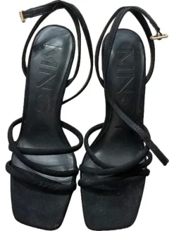 Sandaletten Größe 37- Hot