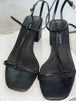 Sandaletten> Sandaletten Größe 37,5 schwarz