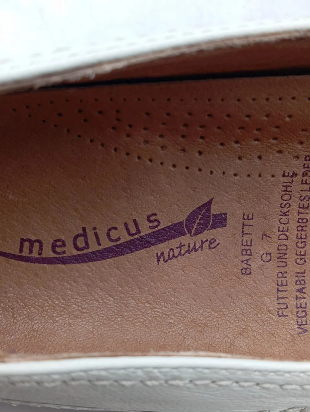 Halbschuhe>Medicus Schlüpfschuhe Größe 41 weiß