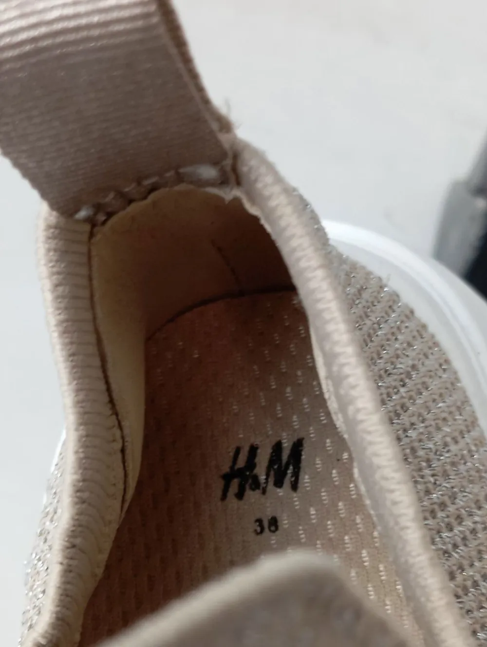 Sneaker>H&M Schlüpfsneaker Größe 38 creme