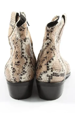 Stiefeletten><noscript><img width=